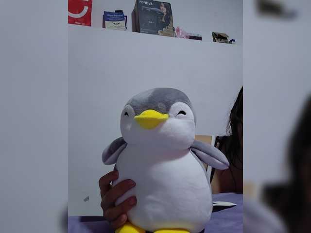 AmyJoness1 live cam on BongaCams