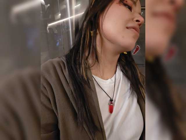 AmyJoness1 live cam on BongaCams