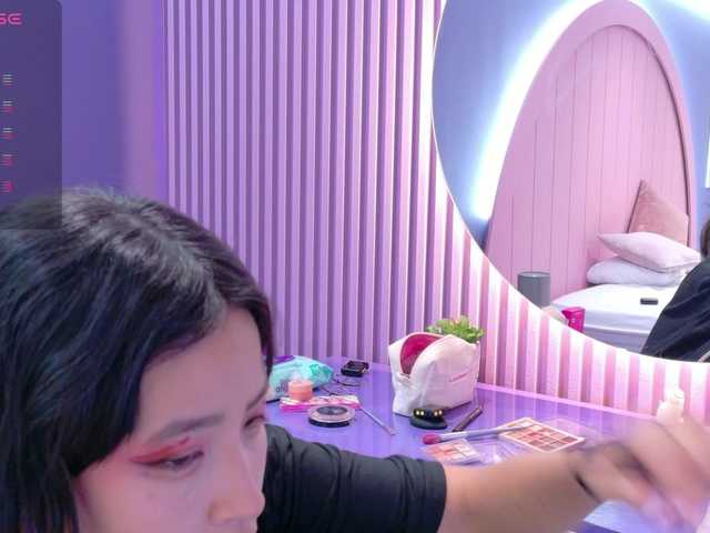 AmyJoness1 live cam on BongaCams