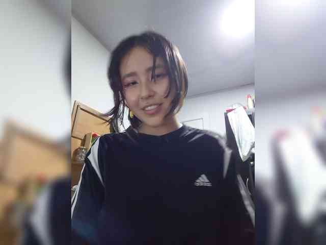 AmyJoness1 webcam