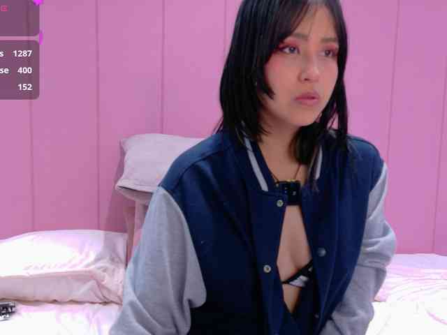 AmyJoness1 webcam