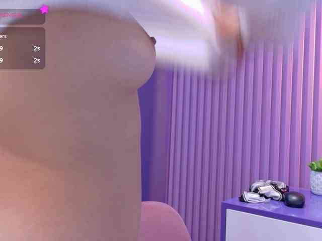 AmyJoness1 webcam