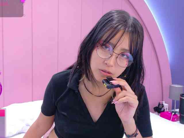 AmyJoness1 webcam