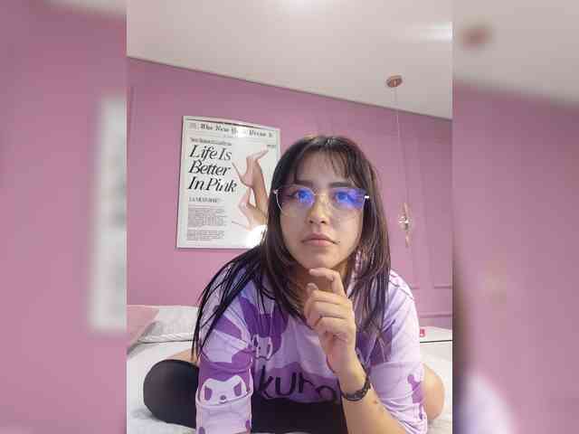 AmyJoness1 webcam