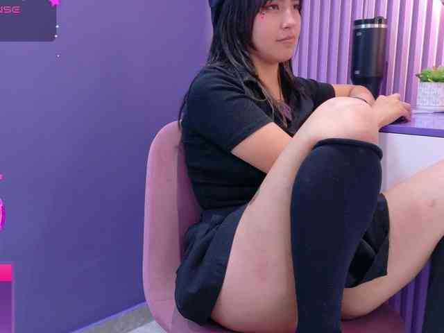 AmyJoness1 webcam