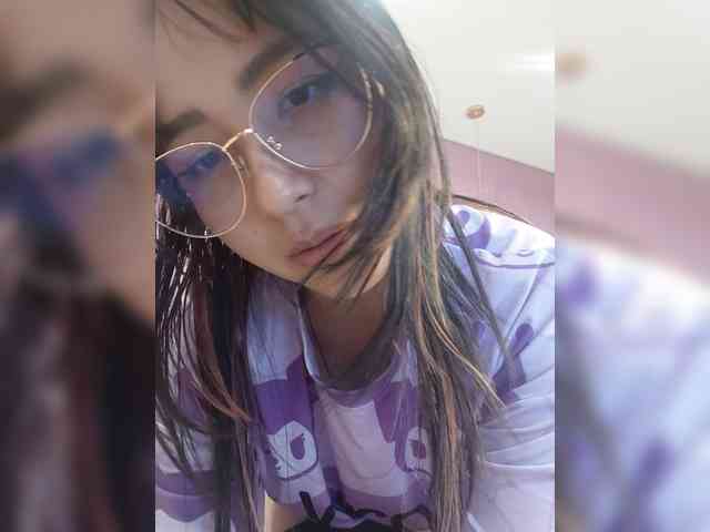 AmyJoness1 webcam