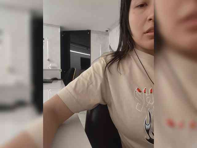 AmyJoness1 webcam