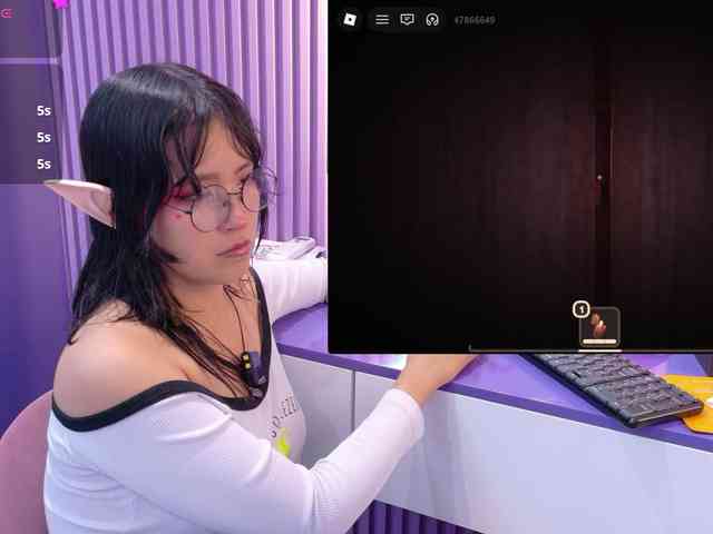 AmyJoness1 webcam