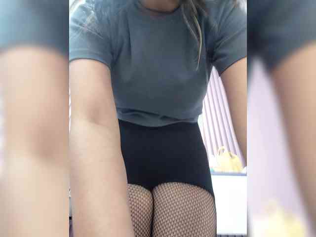 AmyJoness1 webcam
