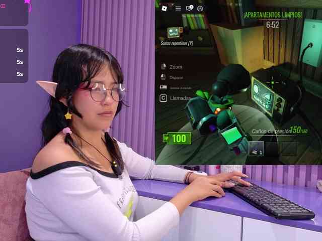 AmyJoness1 webcam