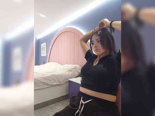 AmyJoness1 webcam