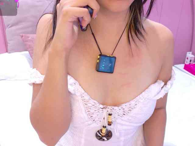 AmyJoness1 webcam