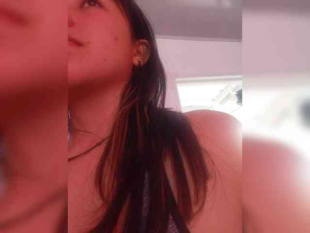 AmyJoness1 webcam