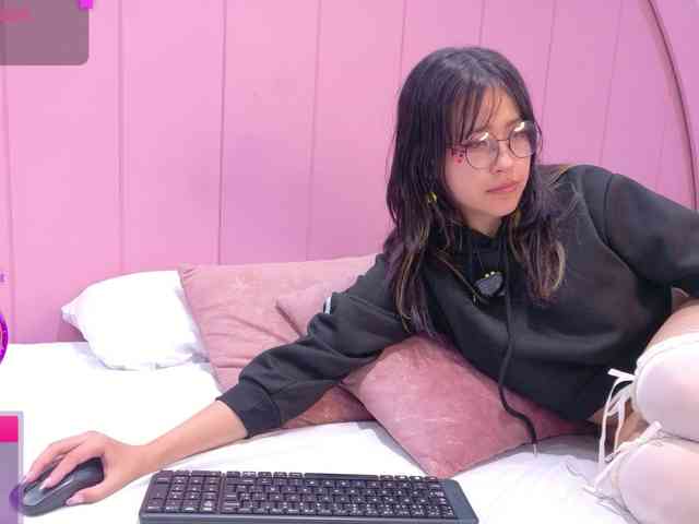 AmyJoness1 webcam