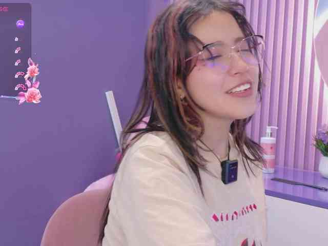 AmyJoness1 webcam