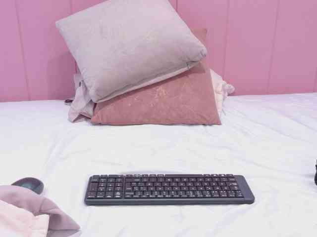 AmyJoness1 webcam