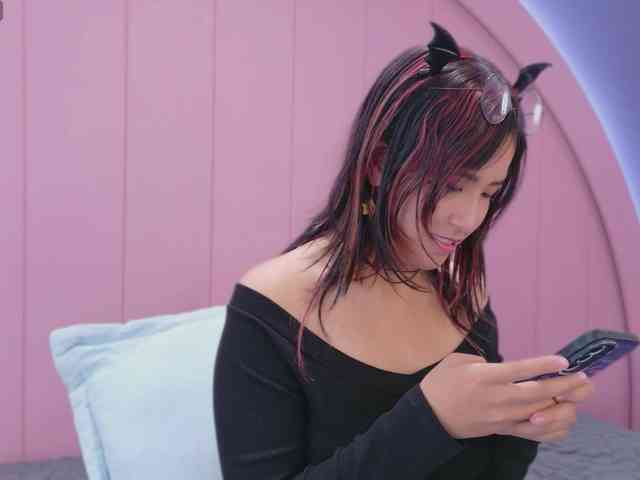 AmyJoness1 webcam