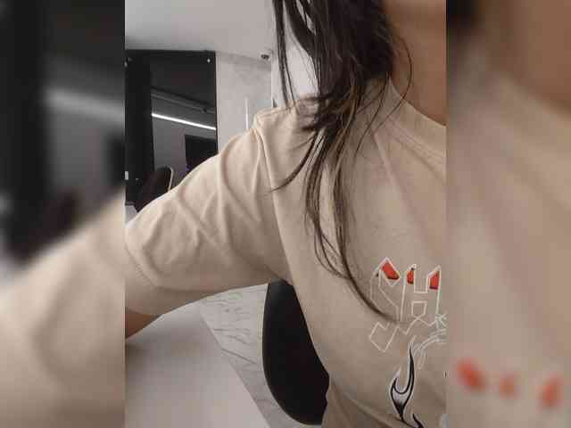 AmyJoness1 webcam