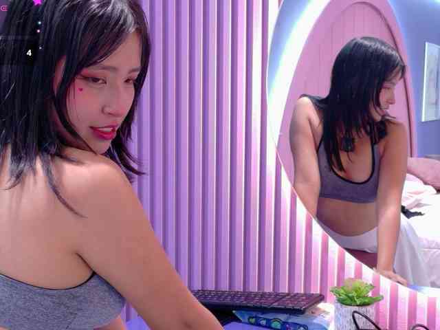 AmyJoness1 webcam