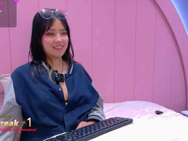 AmyJoness1 webcam