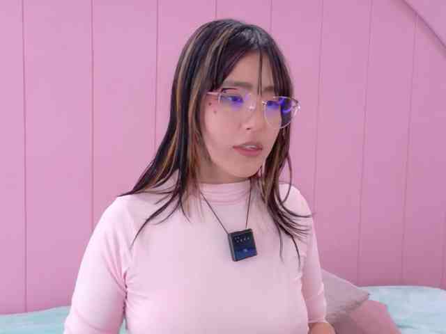 AmyJoness1 webcam