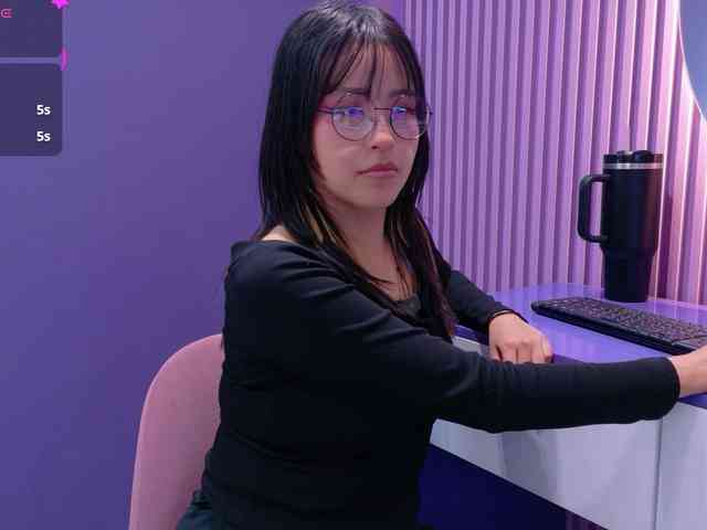 AmyJoness1 webcam