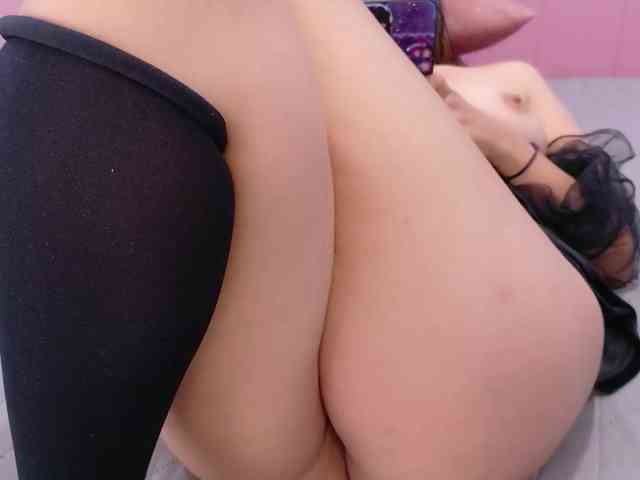 AmyJoness1 webcam