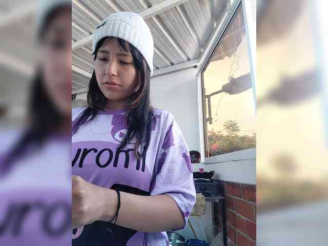 AmyJoness1 webcam