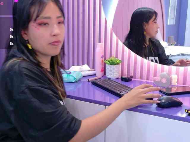 AmyJoness1 webcam