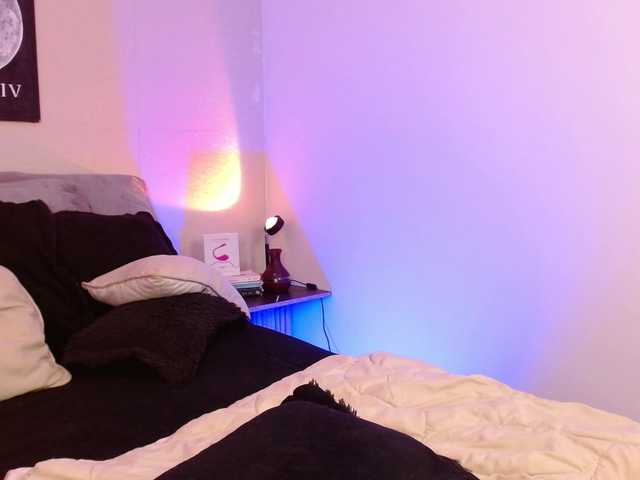 AlexaHart live cam on BongaCams