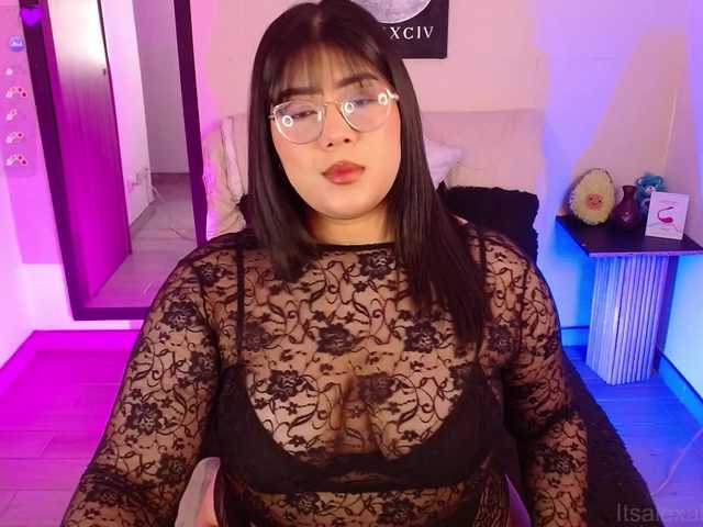 AlexaHart live cam on BongaCams