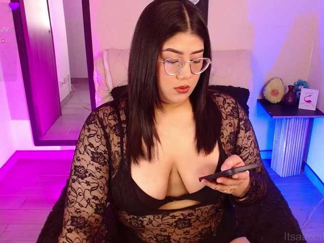 AlexaHart live cam on BongaCams