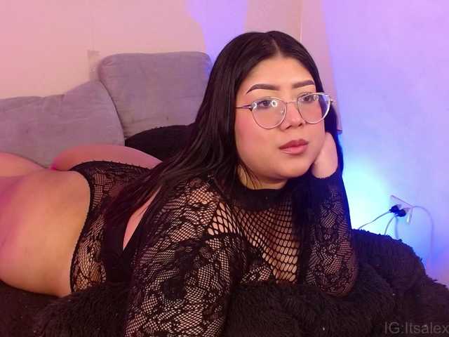 AlexaKim live webcam show