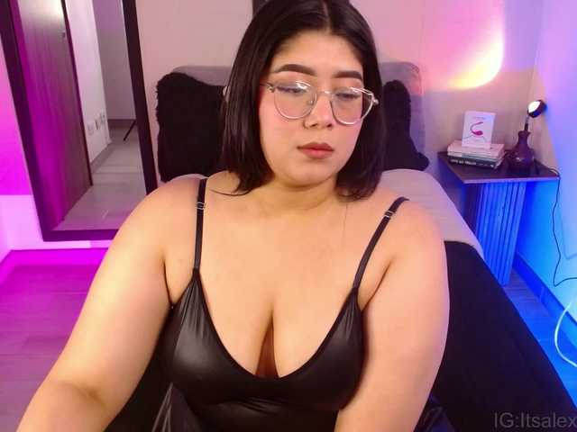 AlexaHart live cam on BongaCams