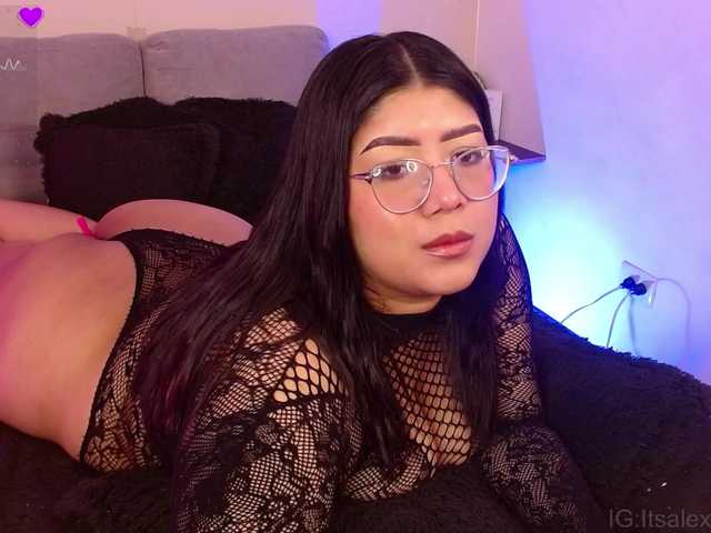 AlexaKim live webcam show