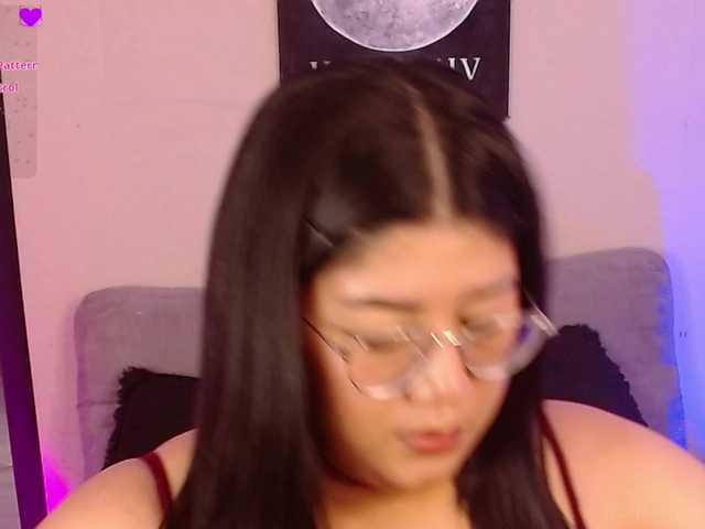 AlexaHart live webcam show