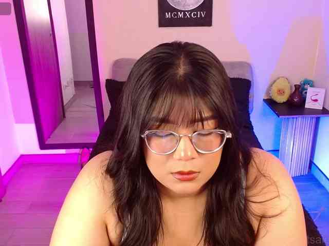 AlexaKim webcam