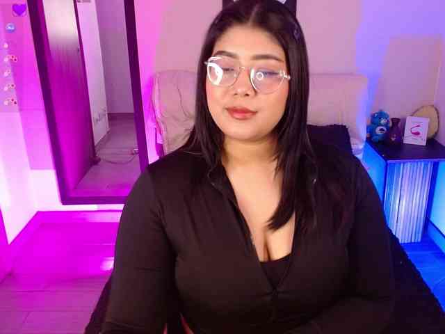 AlexaKim webcam