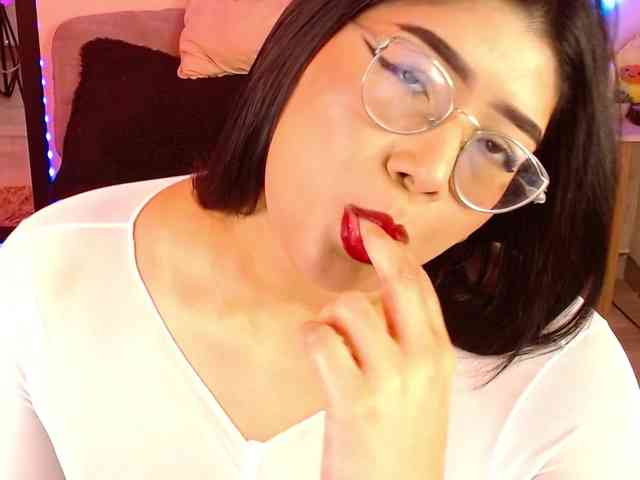 AlexaKim webcam