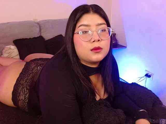 AlexaKim webcam