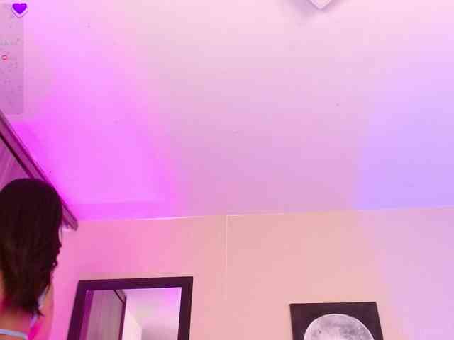 AlexaKim webcam