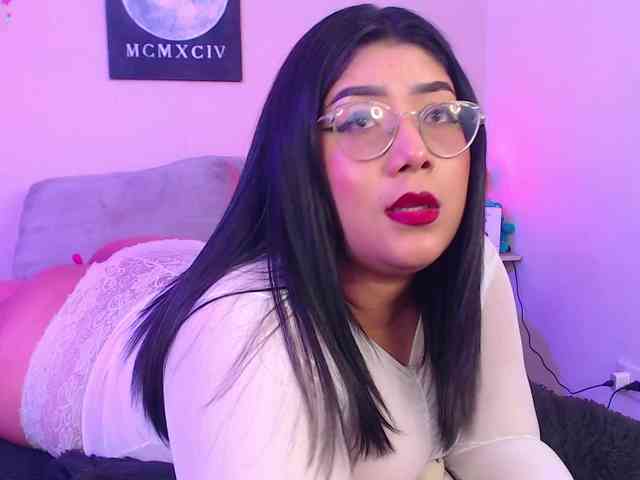 AlexaKim webcam