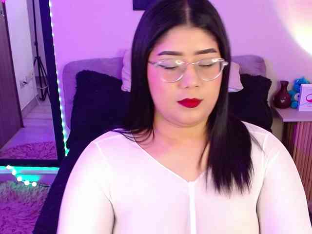 AlexaKim webcam