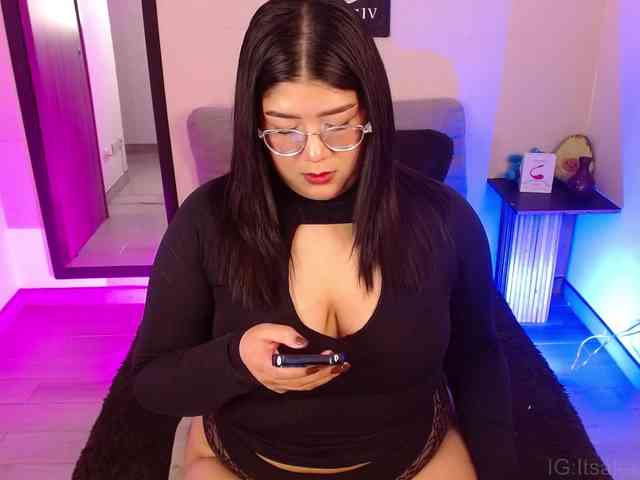 AlexaKim webcam