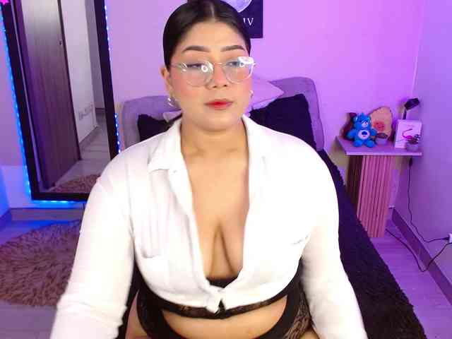 AlexaKim webcam