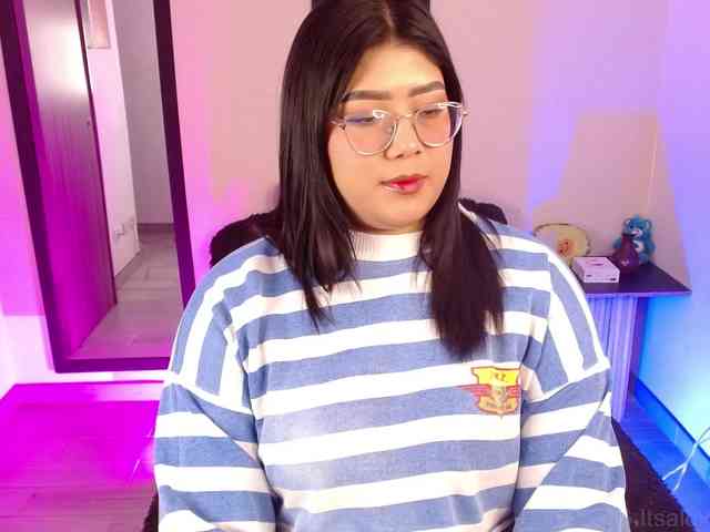 AlexaKim webcam