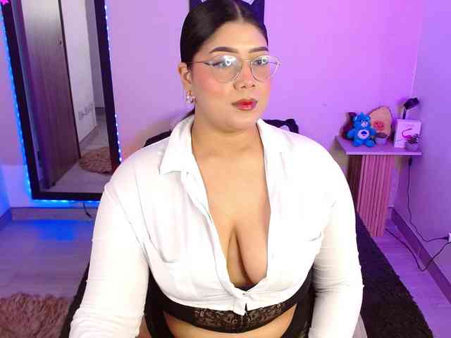AlexaKim webcam