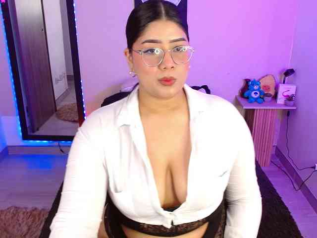 AlexaKim webcam