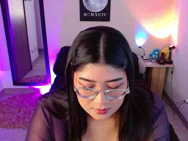 AlexaKim webcam