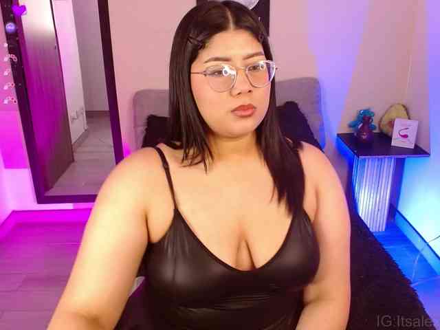 AlexaKim webcam